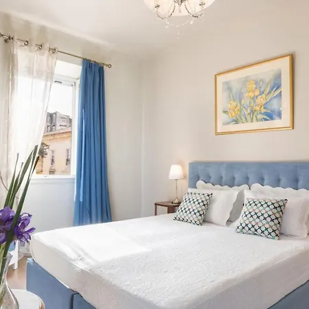 Porta Spilea Boutique *